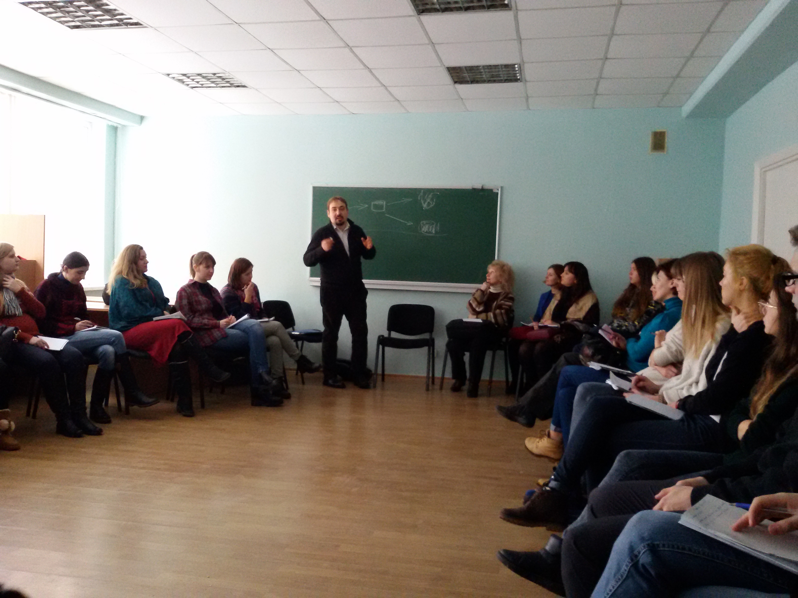 KPP Yak opanuvaty vlasni emotsiyi v zhytti simyi ta na roboti Klibays T V3