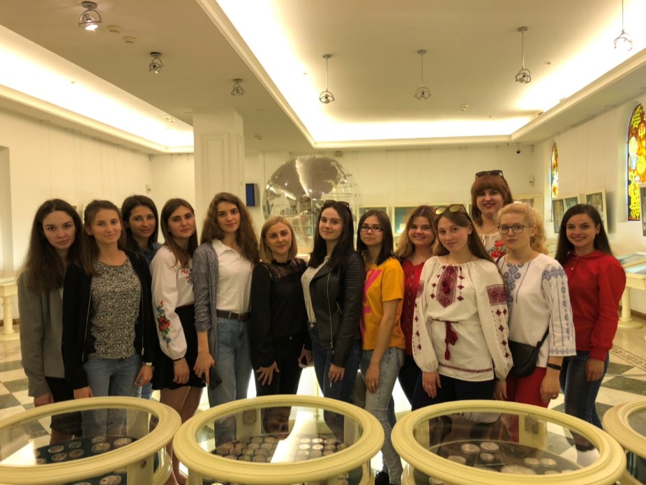 muzey hroshey 14 05 19 3
