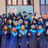 Вручення дипломів випускникам-магістрам